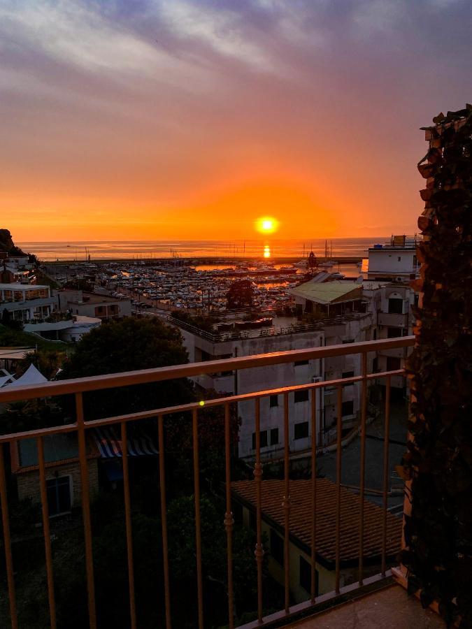 Quasi In Porto Agropoli Exterior foto